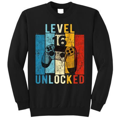 Level 16 Unlocked Video Gamer 16 Year Old 16th Birthday Gift Sweatshirt