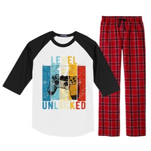 Level 17 Unlocked Video Gamer 17 Year Old 17th Birthday Gift Raglan Sleeve Pajama Set