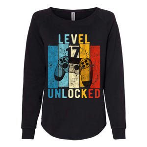 Level 17 Unlocked Video Gamer 17 Year Old 17th Birthday Gift Womens California Wash Sweatshirt