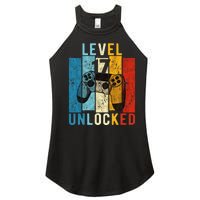 Level 17 Unlocked Video Gamer 17 Year Old 17th Birthday Gift Women's Perfect Tri Rocker Tank