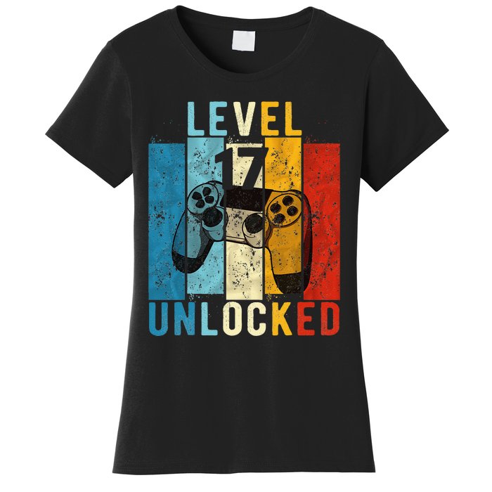 Level 17 Unlocked Video Gamer 17 Year Old 17th Birthday Gift Women's T-Shirt