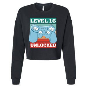 Level 16 Unlocked Gaming Retro Cropped Pullover Crew