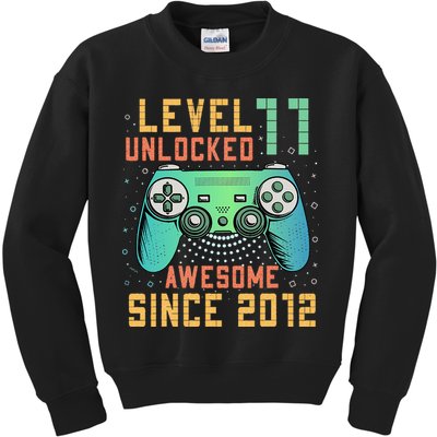 Level 11 Unlocked 11th Birthday 11 Year Old Boy Gifts Gamer Kids Sweatshirt