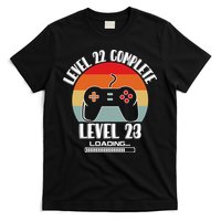 Level 22 Complete Level 23 Loading Vintage Birthday Video Game T-Shirt