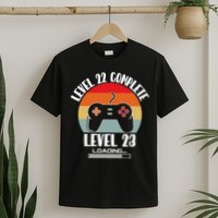 Level 22 Complete Level 23 Loading Vintage Birthday Video Game T-Shirt