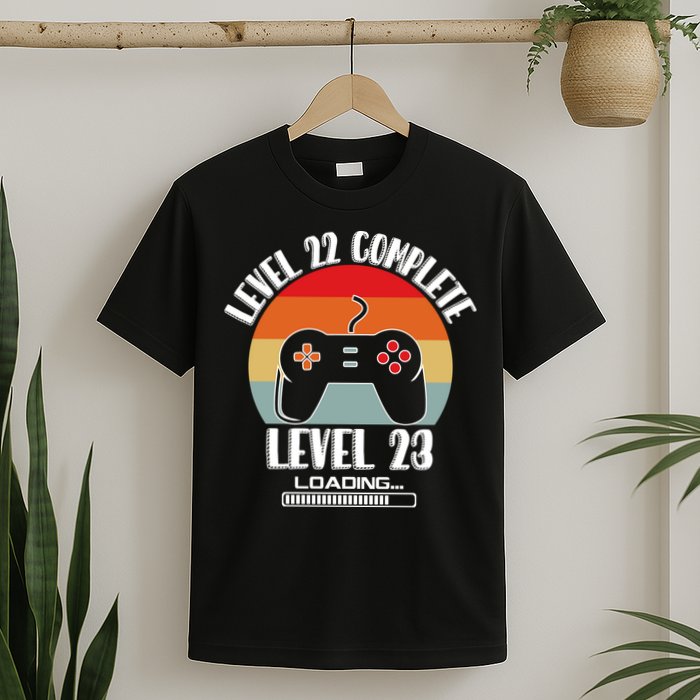 Level 22 Complete Level 23 Loading Vintage Birthday Video Game T-Shirt
