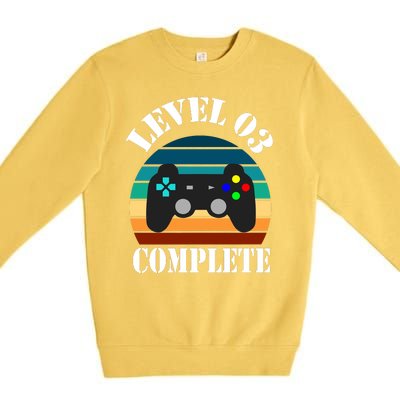 Level 3 Complete Retro Vintage/ 3rd Anniversary Gift/ 3rd Birthday Gift Level3 Premium Crewneck Sweatshirt