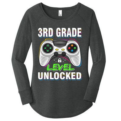 Level 3rd Grade Unlocked Back To School First Day Boy Girl Women's Perfect Tri Tunic Long Sleeve Shirt