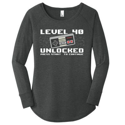 Level 40 Unlocked 1983 - 40 Years Old Gamer 40th Birthday Women's Perfect Tri Tunic Long Sleeve Shirt