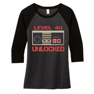 Level 40 Unlocked Video Gamer 40th Birthday Gift Women's Tri-Blend 3/4-Sleeve Raglan Shirt