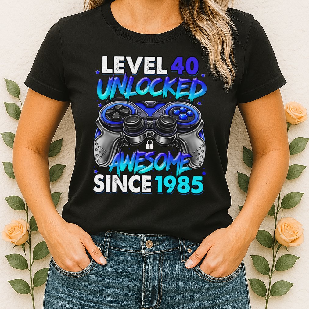 Level 40 Unlocked Awesome Since 1985 40th Birthday Gaming Womens T-Shirt