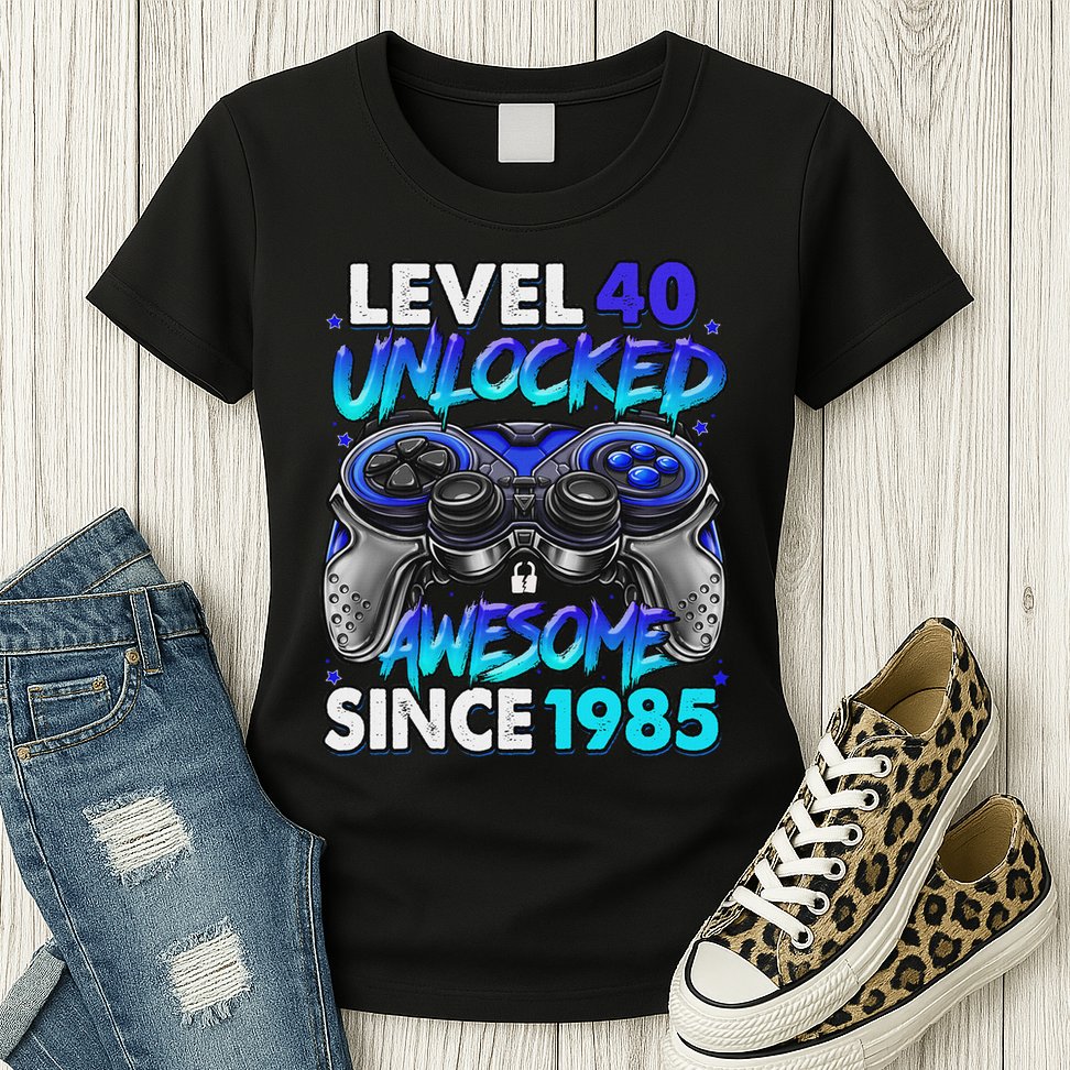 Level 40 Unlocked Awesome Since 1985 40th Birthday Gaming Womens T-Shirt