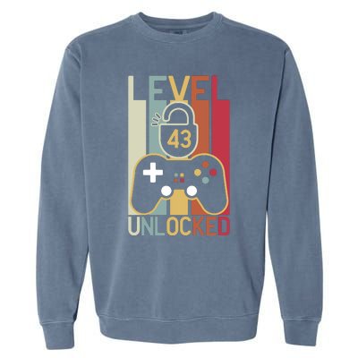 Level 43 Unlocked Birthday Gift Vintage Retro Garment-Dyed Sweatshirt