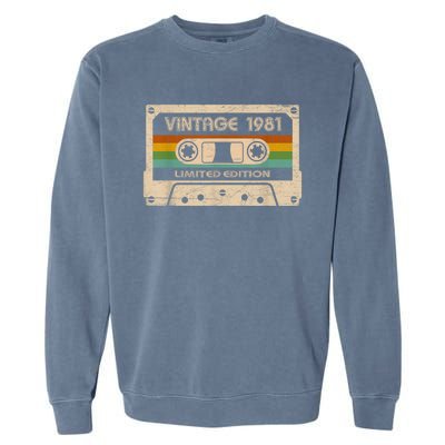 Legend 42 Years Old Made in 1981 Vintage 1981 42th birthday Garment-Dyed Sweatshirt