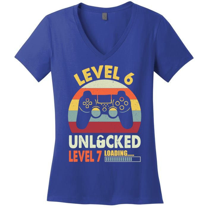 Level 6 Unlocked Level 7 Loading Vintage 6th Birthday Gaming Cool Gift Women's V-Neck T-Shirt