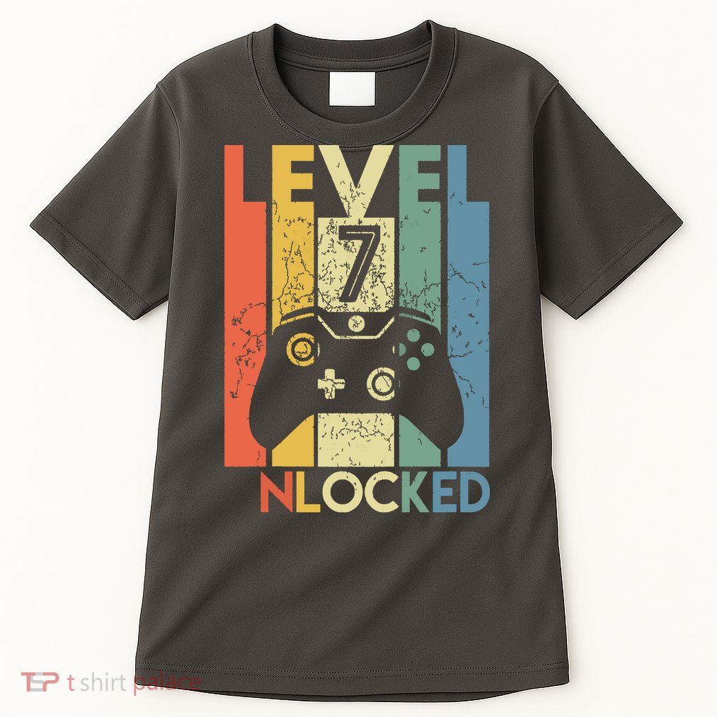 Level 7 Unlocked Funny Video Gamer 7th Birthday Gift Tall T-Shirt
