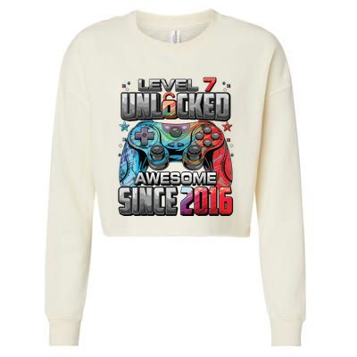 Level 7 Unlocked Awesome Since 2016 7th Birthday Gaming Cropped Pullover Crew