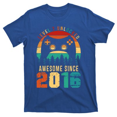 Level 7 Unlocked Awesome Since 2016 7th Birthday Gamer Gift T-Shirt