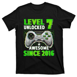 Level 7 Unlocked Video Game 7th Birthday Gamer Boys T-Shirt