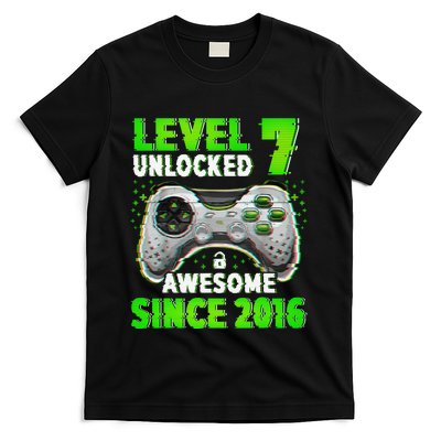 Level 7 Unlocked Video Game 7th Birthday Gamer Boys T-Shirt