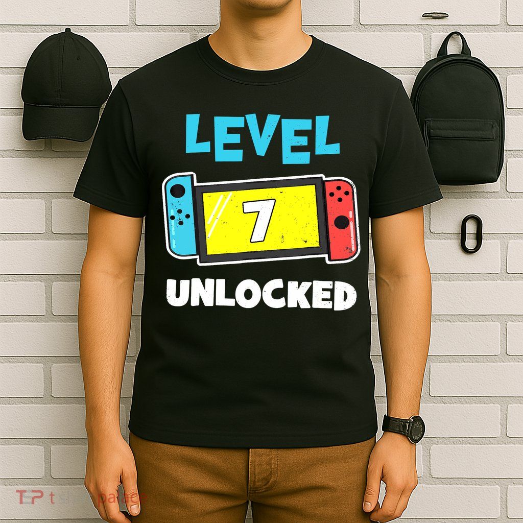 Level 7 unlocked Gamer 7th Birthday Gift Video Game lovers T-Shirt