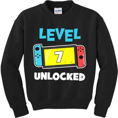 Level 7 unlocked Gamer 7th Birthday Gift Video Game lovers Kids Sweatshirt