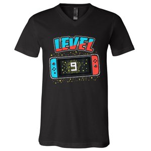 Level 9 Birthday 9 Years Old Video Games Gift V-Neck T-Shirt