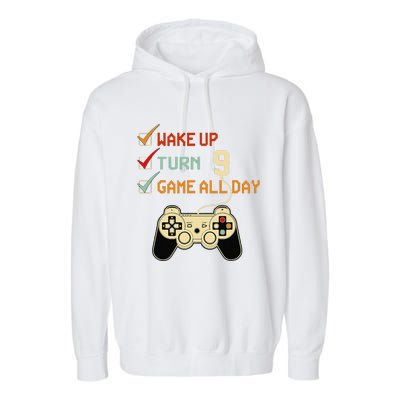 Level 9 Birthday 9 Year Old Video Gamer Gaming Gifts Garment-Dyed Fleece Hoodie