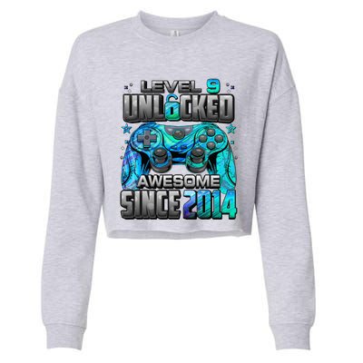 Level 9 Unlocked Awesome Since 2014 9th Birthday Gaming Cropped Pullover Crew