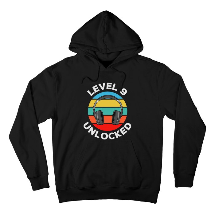 Level 9 Unlocked Music Dj Headphones Vintage 9th Birthday Hoodie