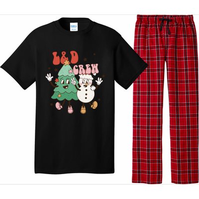 L And D Crew Groovy Retro Christmas L And D Nurse Christmas Tree Cool Gift Pajama Set