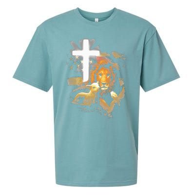 Lion And Lamb Cross Jesus Christ Sueded Cloud Jersey T-Shirt