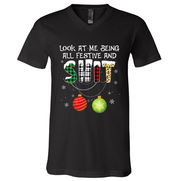 Look at Me Being All Festive Funny Christmas Saying Xmas V-Neck T-Shirt