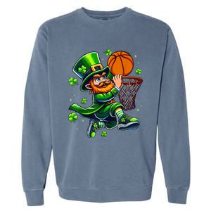 Leprechaun Basketball Dunk St Patricks Day Garment-Dyed Sweatshirt