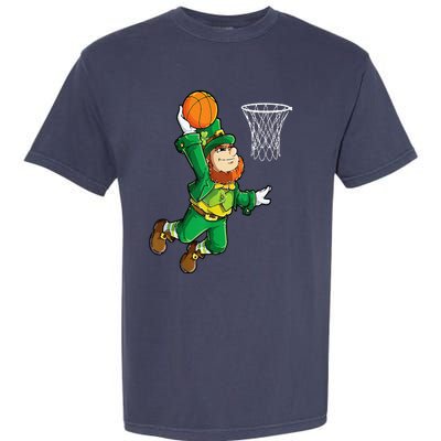 Leprechaun Basketball Dunk St Patricks Day Sports Garment-Dyed Heavyweight T-Shirt