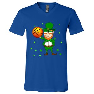 Leprechaun Basketball Dunk St Patricks Day Sports Meaningful Gift V-Neck T-Shirt