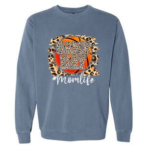 Leopard Basketball Game Vibes Basketball Mom Mothers Day Cute Gift Garment-Dyed Sweatshirt