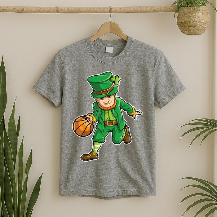 Leprechaun Basketball Player St Patrick's Day T-Shirt