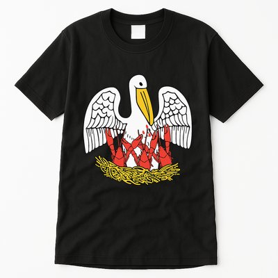 Louisiana Brown Pelican Feeding Crawfish La Flag Tall T-Shirt