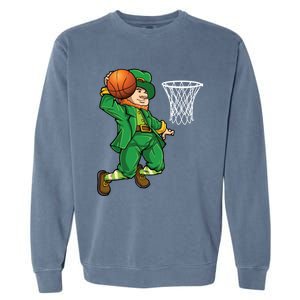 Leprechaun Basketball St Patricks Day Sports Gift Garment-Dyed Sweatshirt