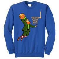 Leprechaun Dunking A Basketball St Patricks Day Gift Sweatshirt