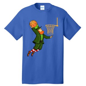 Leprechaun Dunking A Basketball St Patricks Day Gift Tall T-Shirt