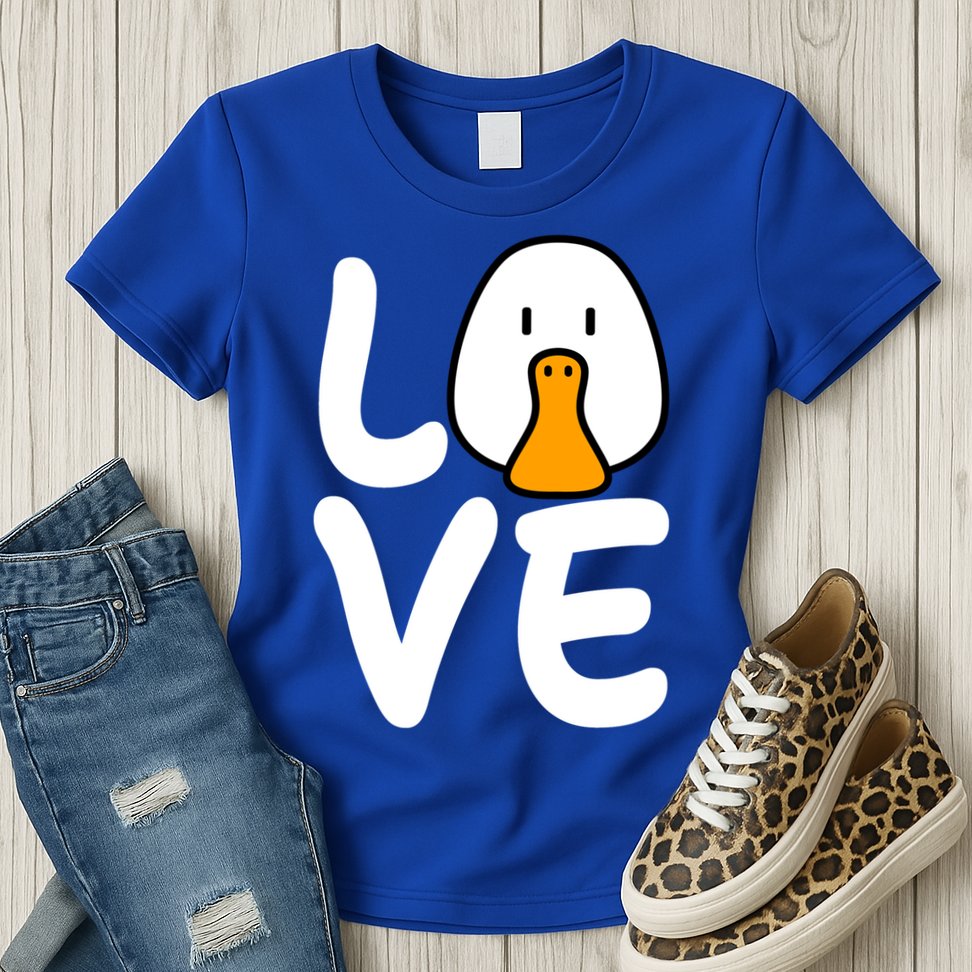 Love Ducks Cool Gift Goose Lover Cool Gift Cool Duck Gift Womens T-Shirt