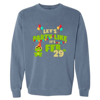 Leap Day February 29th Frog Birthday Party Cute Year Gift Garment-Dyed Sweatshirt