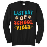 Last Day Of School Vibes Retro Last Day Of School Teacher Sweatshirt