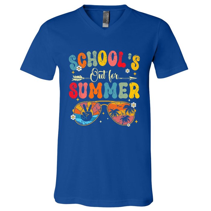 Last Day Of Schools Out For Summer Vacation Teachers V-Neck T-Shirt