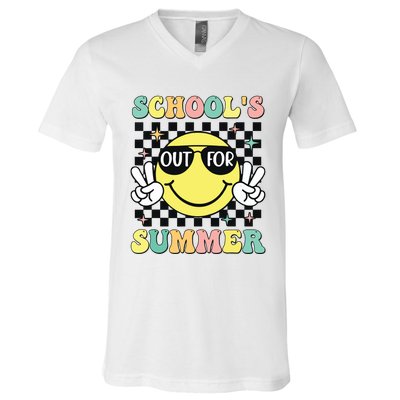 Last Day Of School Retro Schoolsout For Summer Teacher V-Neck T-Shirt