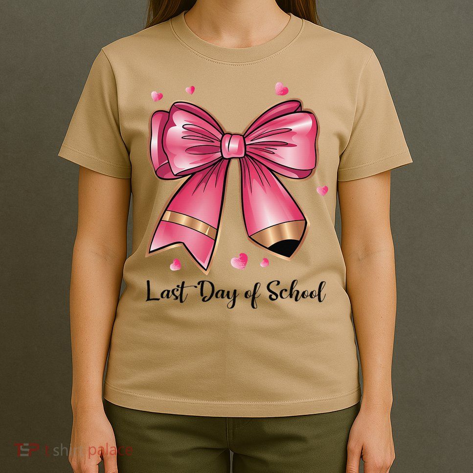 Last Day Of School Coquette Bow Teachers Graduatio T-Shirt
