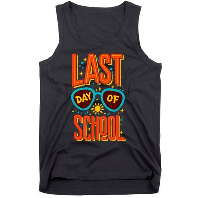 Last Day Of School Hello Summer Funny Tee For Women Tank Top