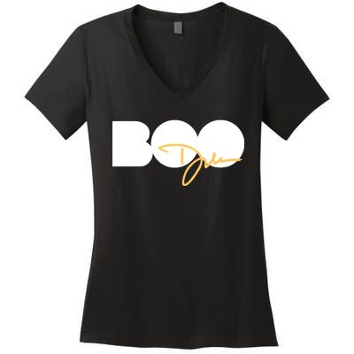 Limited Dawn Staley Wearing Boo Women's V-Neck T-Shirt